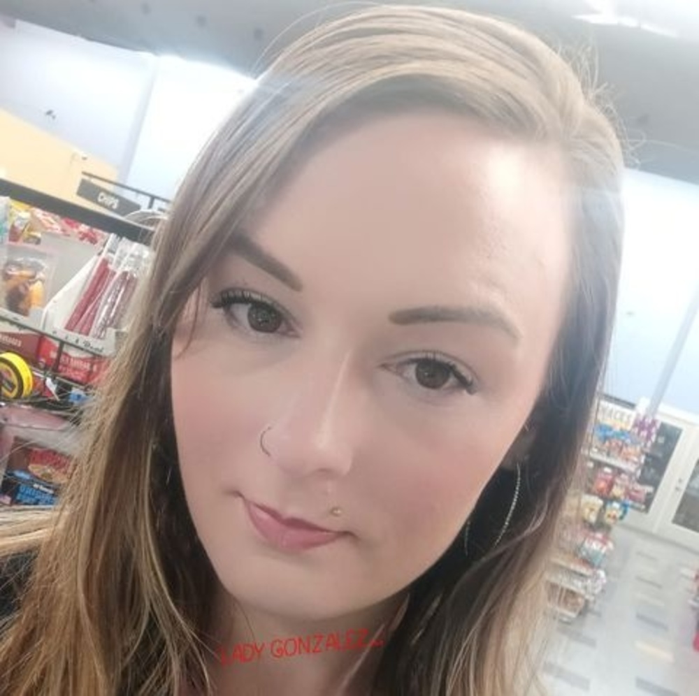Meet your Posher, Brittney